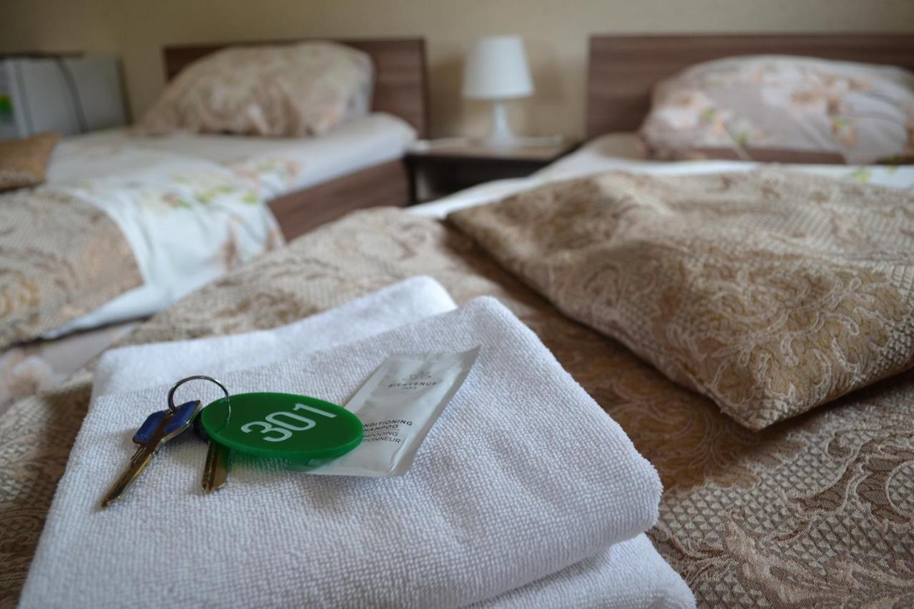 Idea-Studio Aparthotel Brest Bagian luar foto