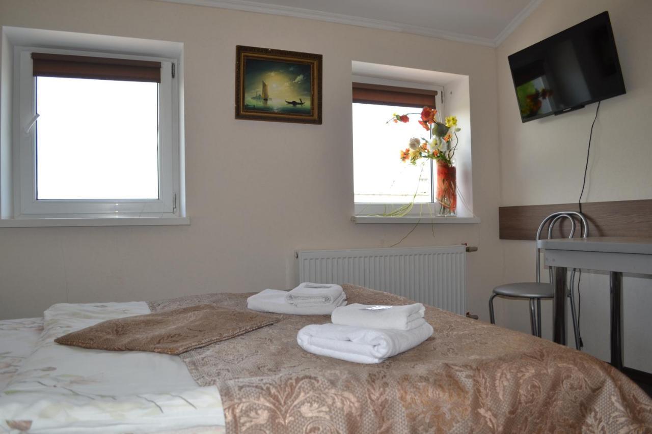 Idea-Studio Aparthotel Brest Bagian luar foto