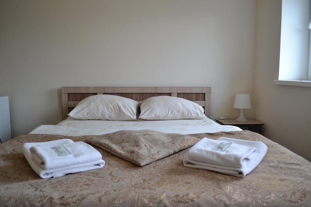 Idea-Studio Aparthotel Brest Bagian luar foto