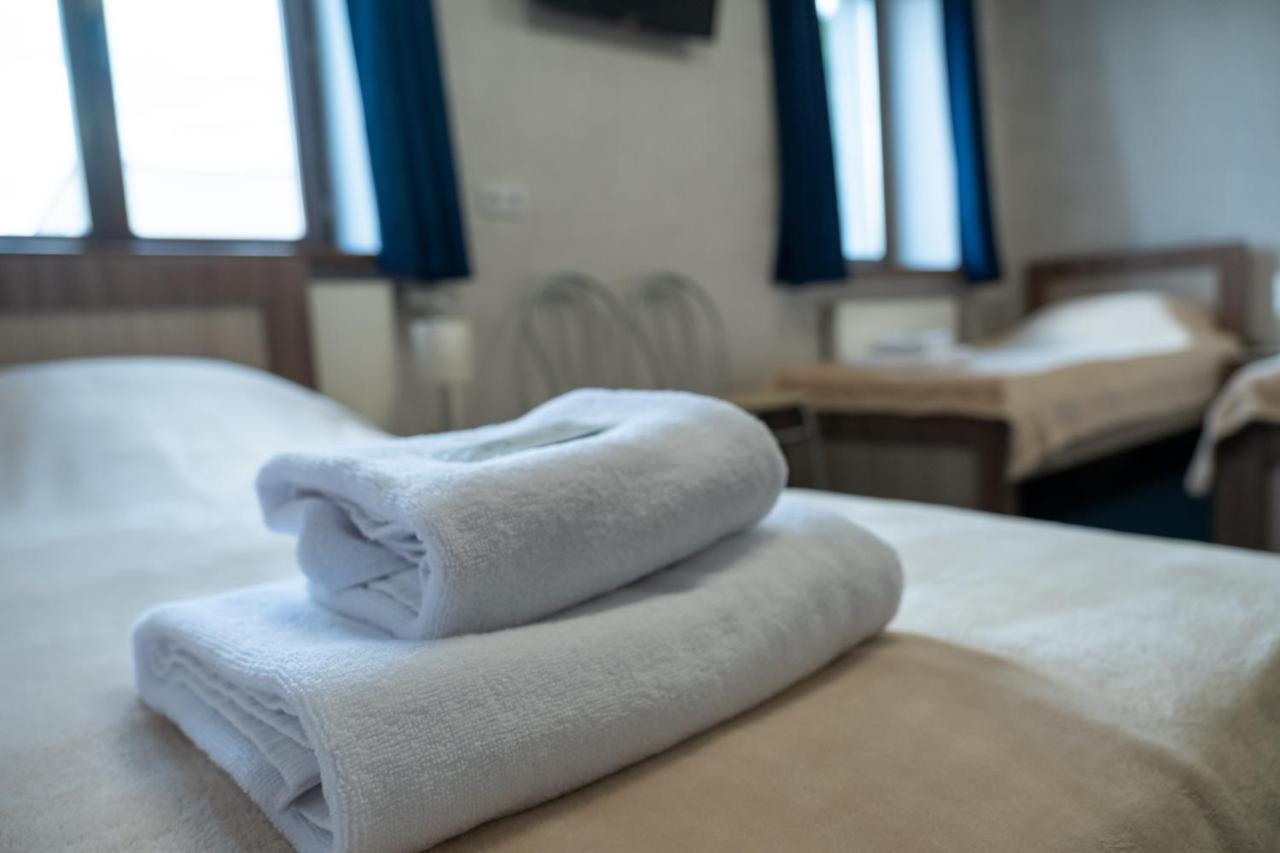 Idea-Studio Aparthotel Brest Bagian luar foto