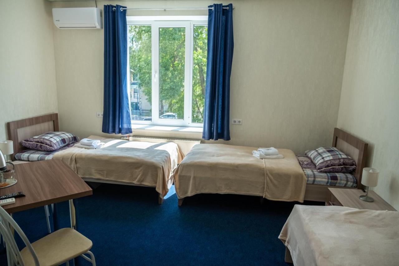 Idea-Studio Aparthotel Brest Bagian luar foto
